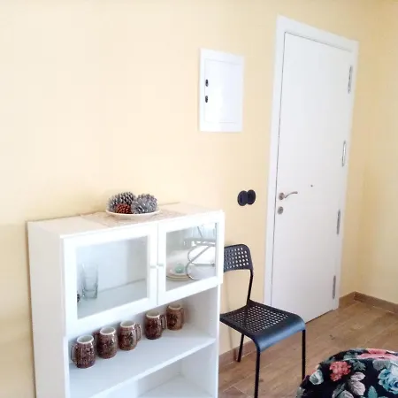 With 2 Bedrooms In With Wonderful Mountain View And Terrace * Sotillo de la Adrada